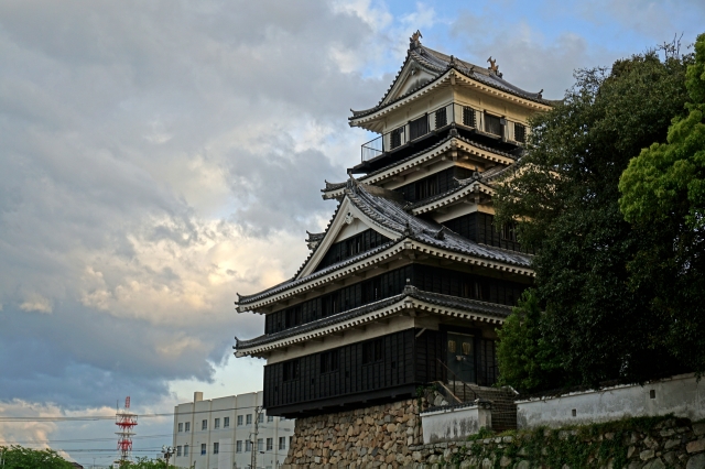 中津城