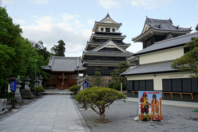 中津城